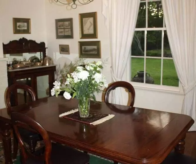 Aamiaismajoitus (B&B) Paheke Boutique Lodge