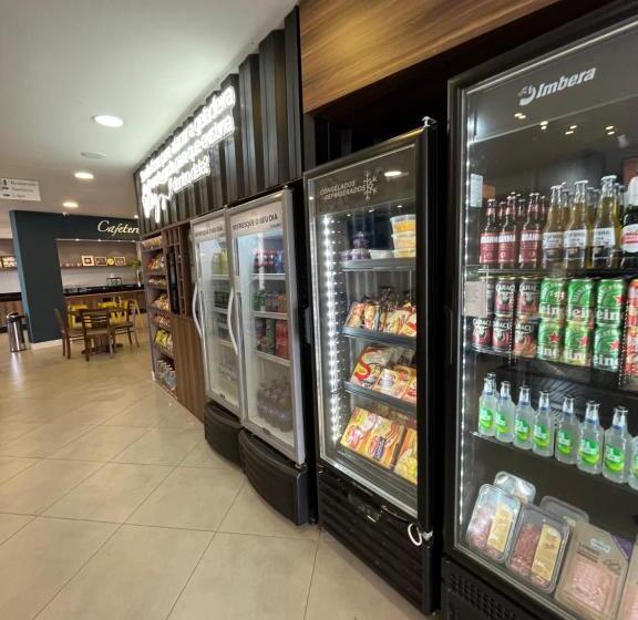 호텔 Florida Mall & Suites