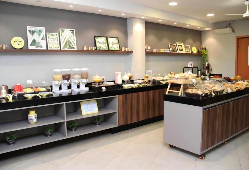 호텔 Florida Mall & Suites