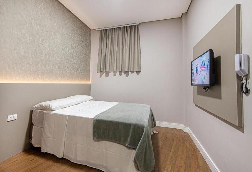 호텔 Florida Mall & Suites