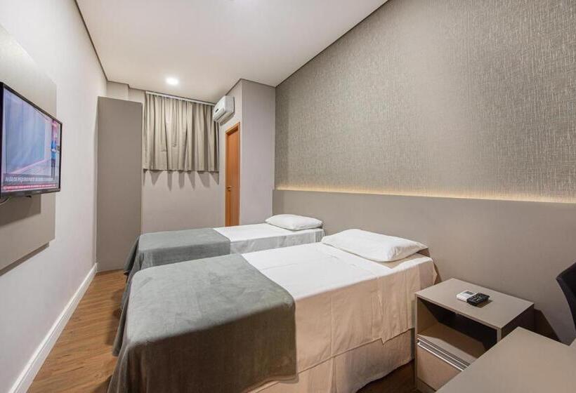 호텔 Florida Mall & Suites