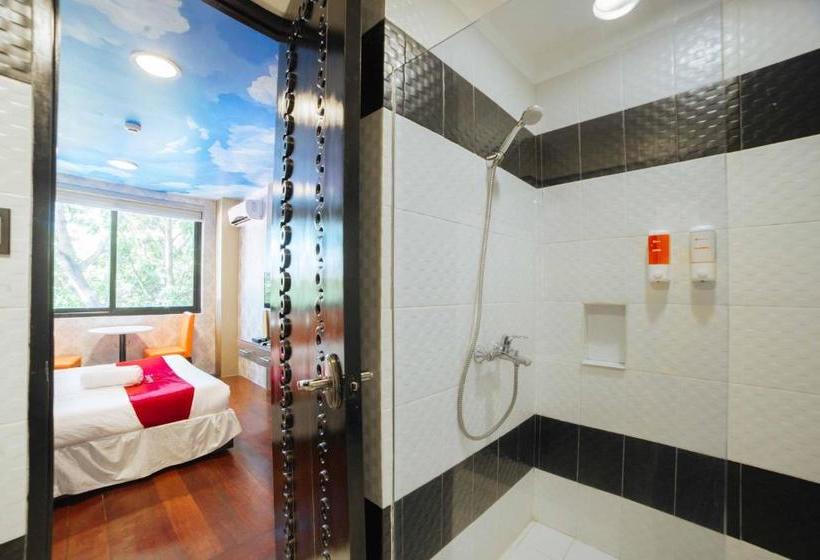 בית מלון כפרי Reddoorz Plus @ Aguirre Ave Bf Homes