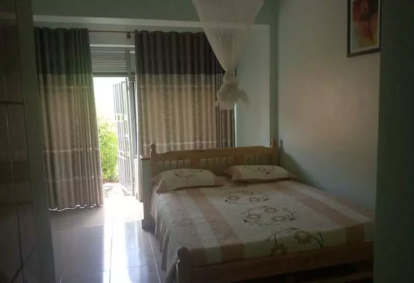 پانسیون Harod Suites