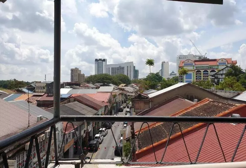 هاستل Hornbill's Nest Kuching