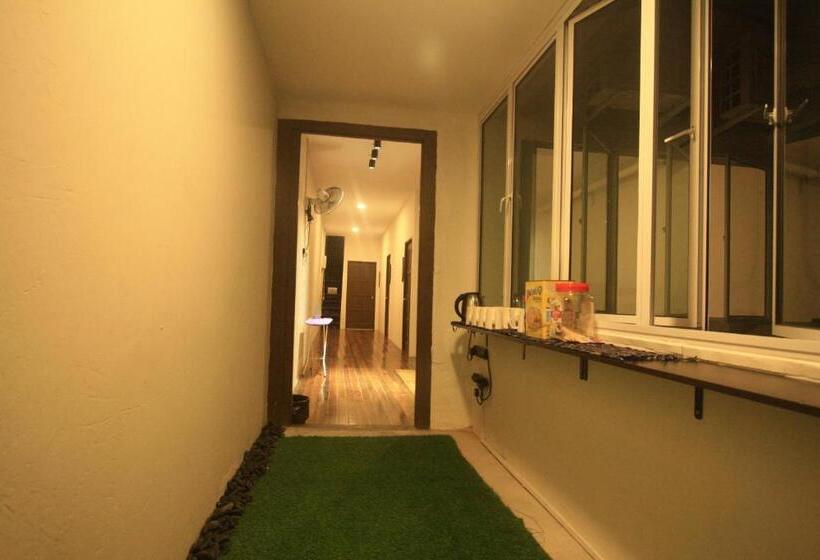 הוסטל Hornbill's Nest Kuching