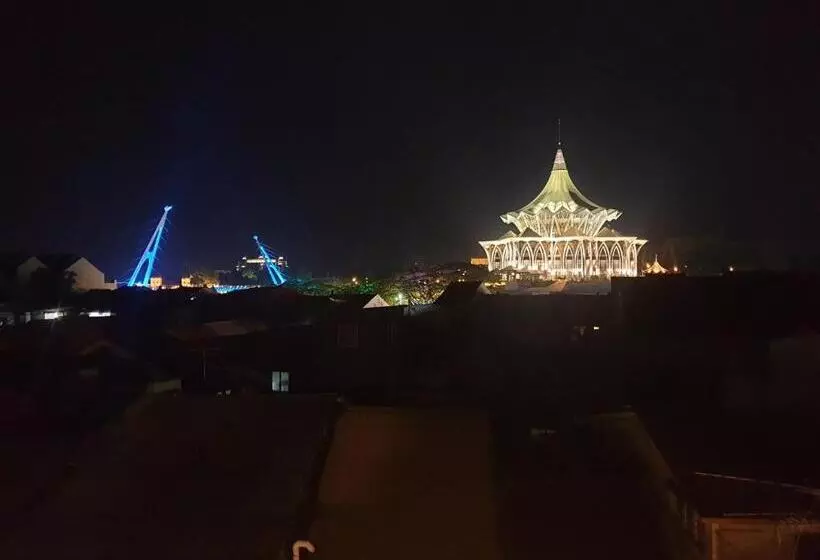 هاستل Hornbill's Nest Kuching