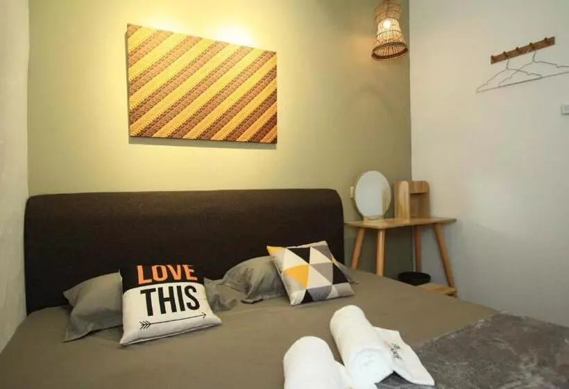 هاستل Hornbill's Nest Kuching