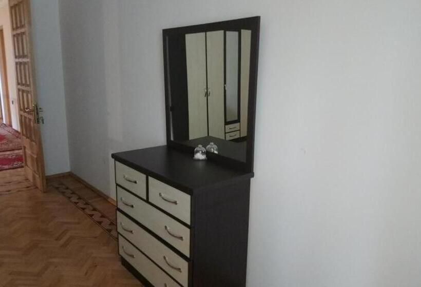 Albergue Luse Guest House