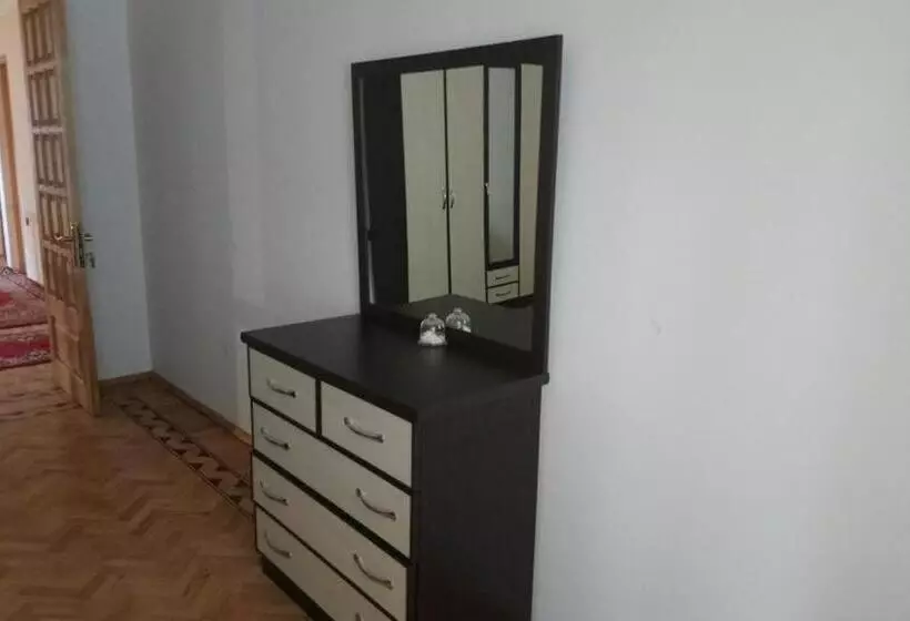 هاستل Luse Guest House