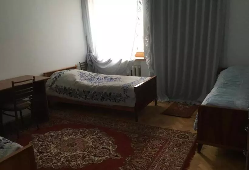 هاستل Luse Guest House