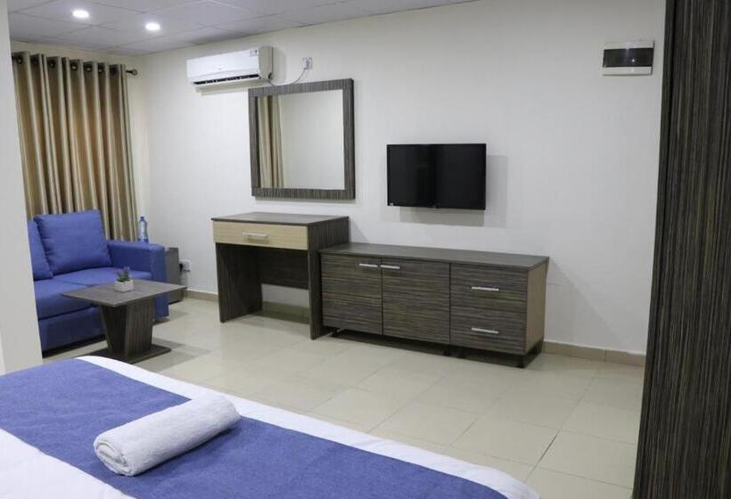 تختخواب و صبحانه The Cate House