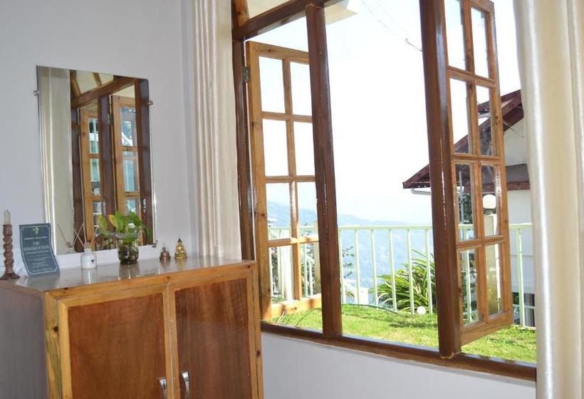 تختخواب و صبحانه The Gingko Eyrie