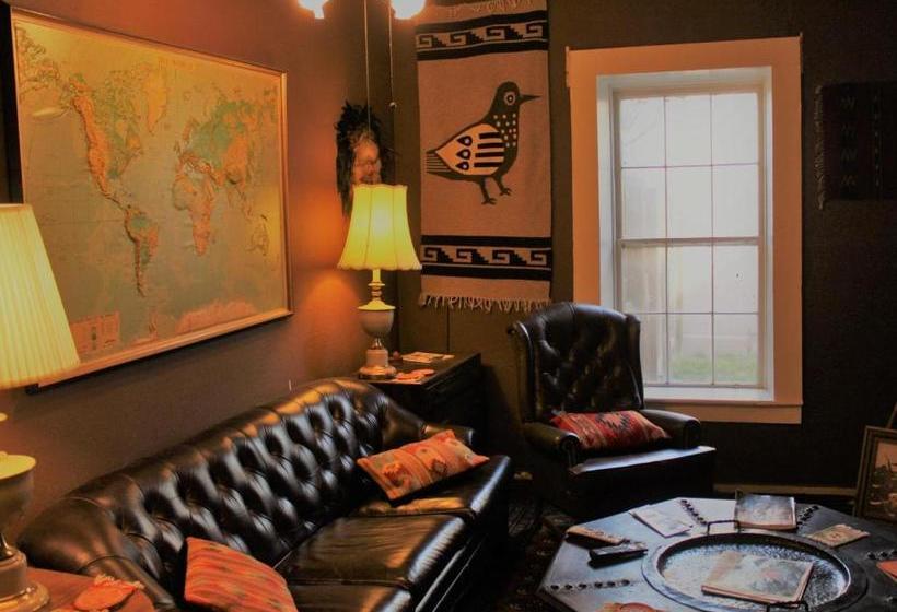 住宿加早餐 Veranda Historic Inn