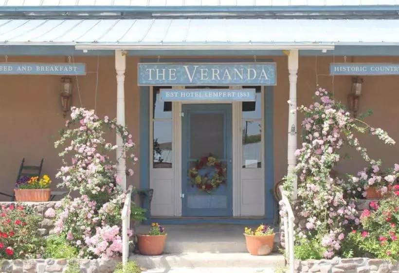 ベッドアンドブレックファースト Veranda Historic Inn