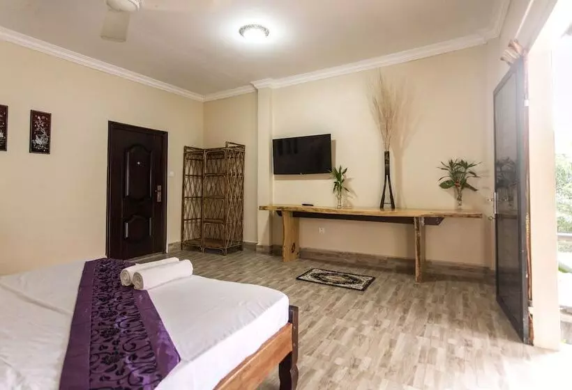 هتل Green Mango Bungalows
