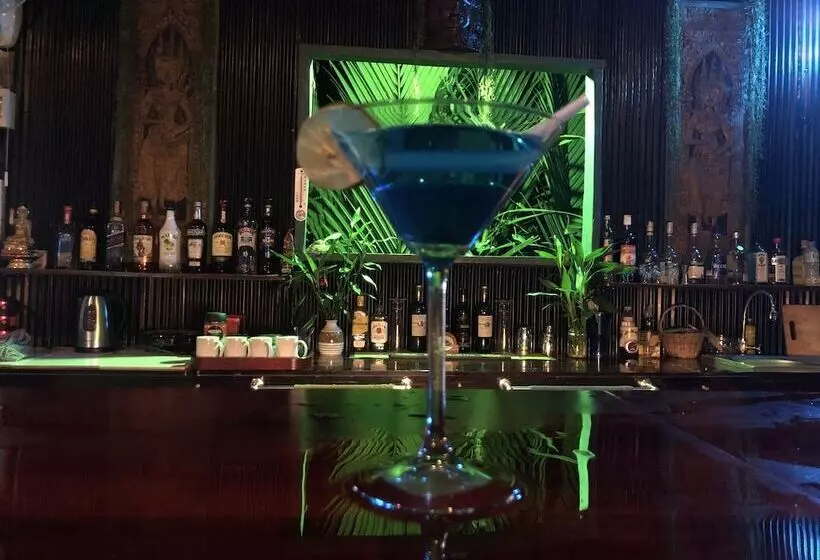 هتل Green Mango Bungalows