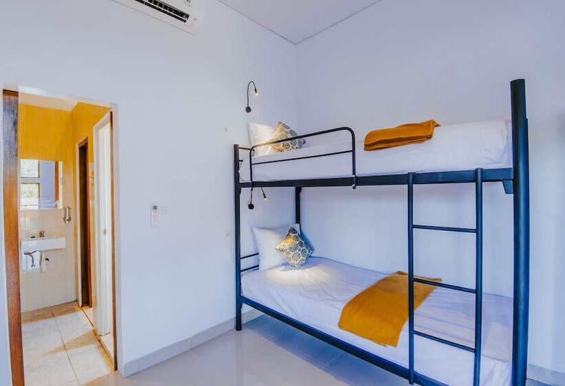 Mai Hostel Lembongan Adults Only