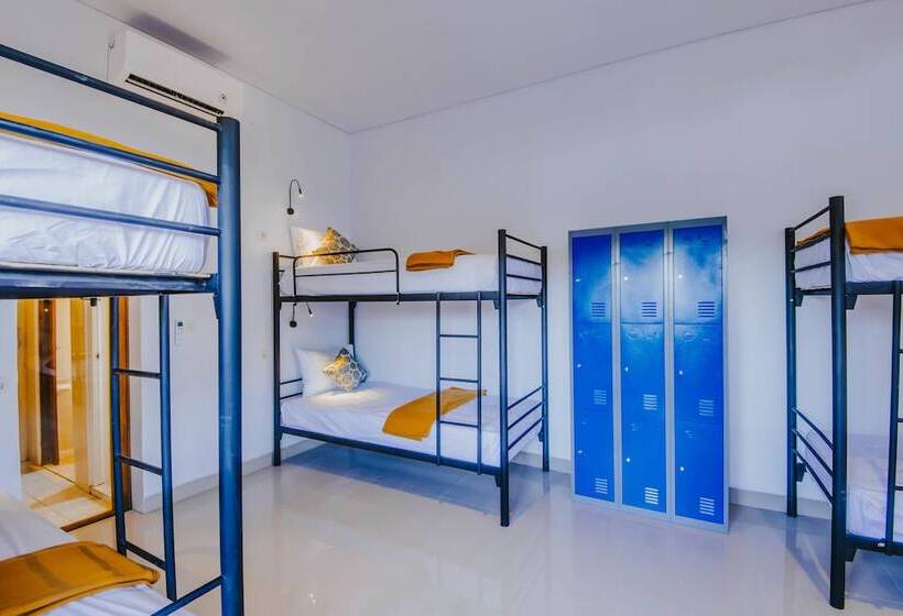 Mai Hostel Lembongan Adults Only