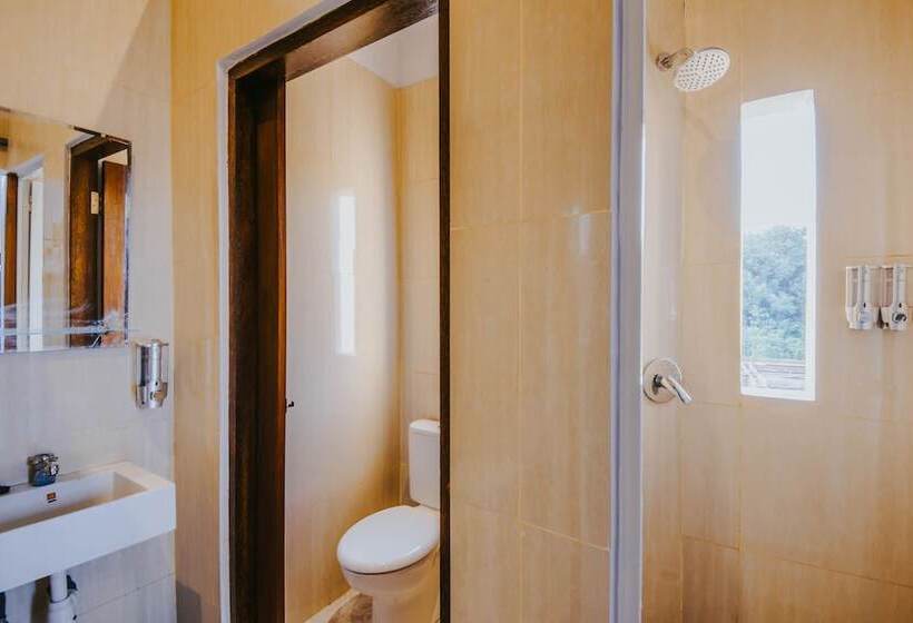 Mai Hostel Lembongan Adults Only