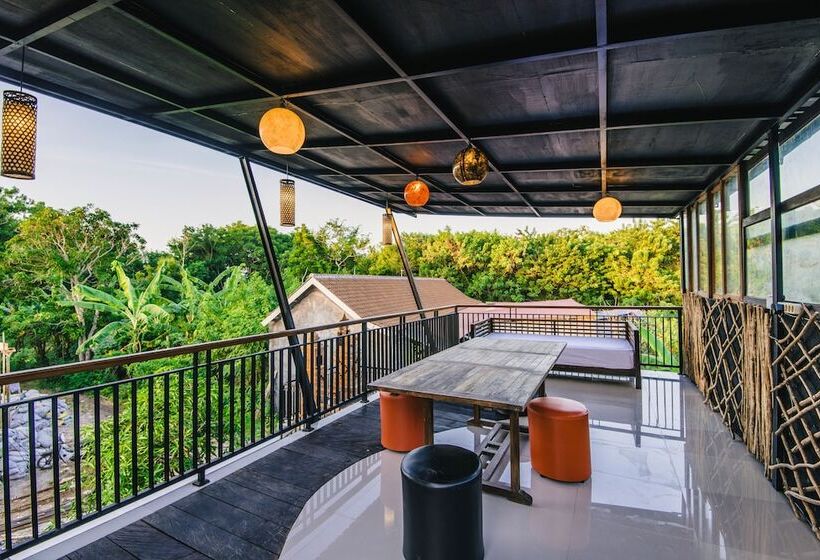 Mai Hostel Lembongan Adults Only