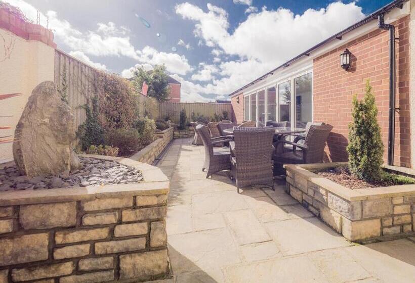 Tlc Exmouth Bed And Breakfast