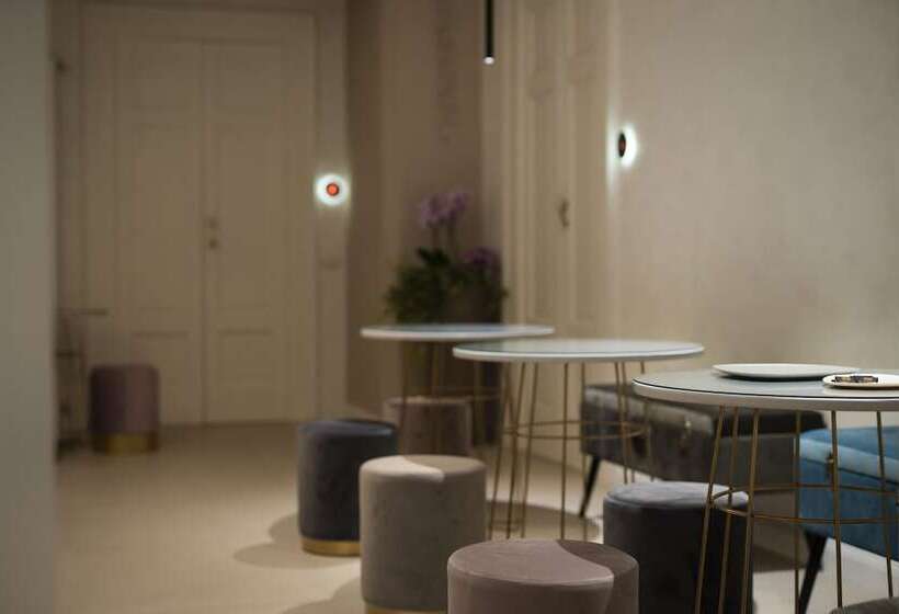 تختخواب و صبحانه Bari 102