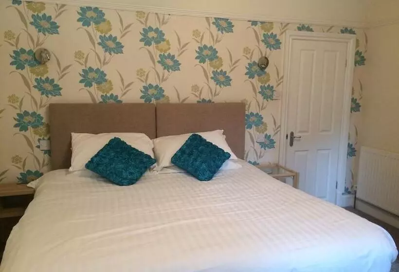 ベッドアンドブレックファースト Claremont House Keswick