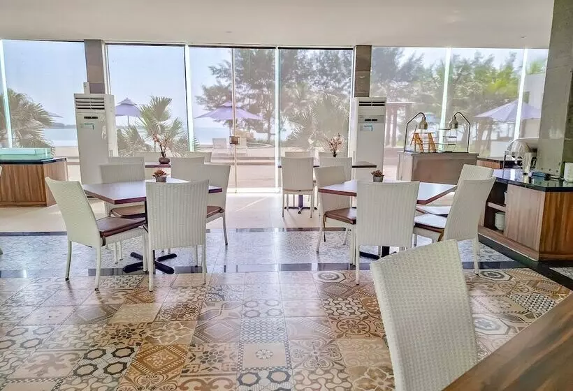 Hotelli Sekuro Village Beach Resort