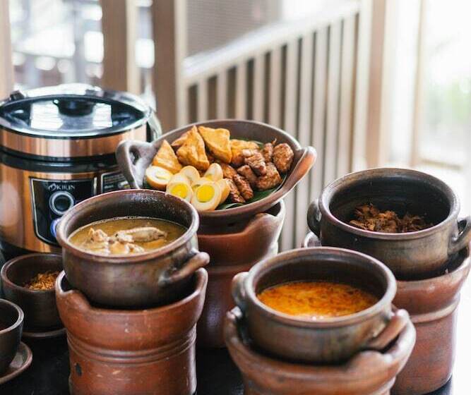 فندق Sekuro Village Beach Resort