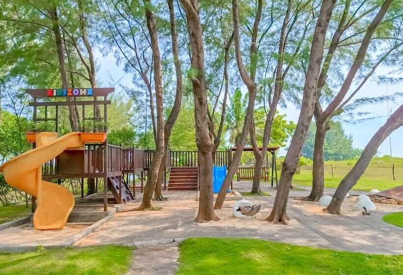 فندق Sekuro Village Beach Resort