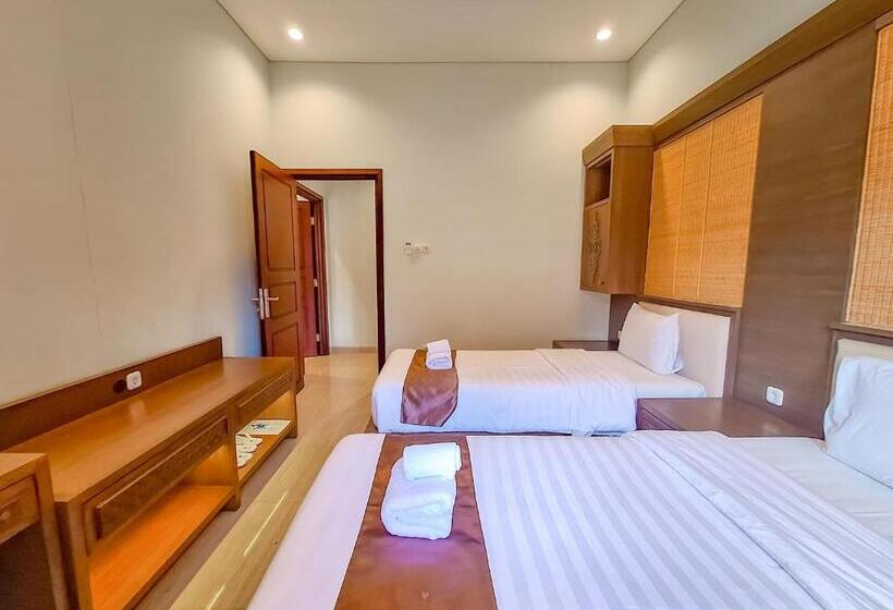 فندق Sekuro Village Beach Resort