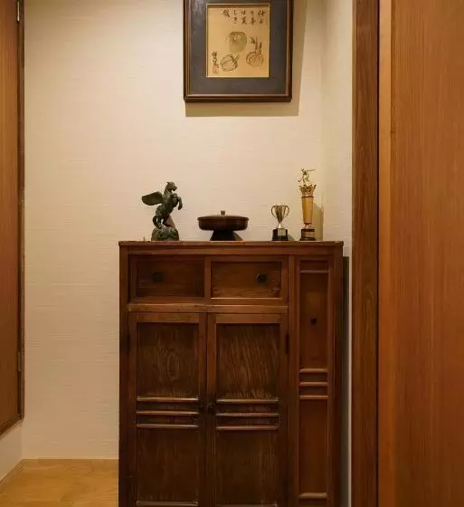 Majatalo Uji Tea Inn