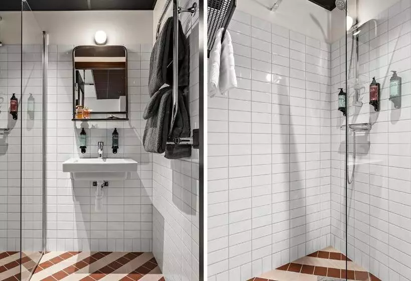 Hotelli Gio; Bw Signature Collection