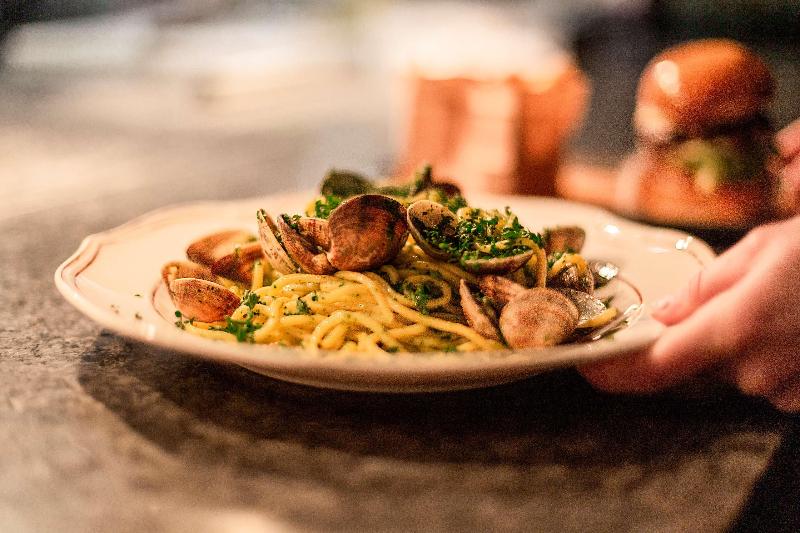 Hotelli Gio; Bw Signature Collection