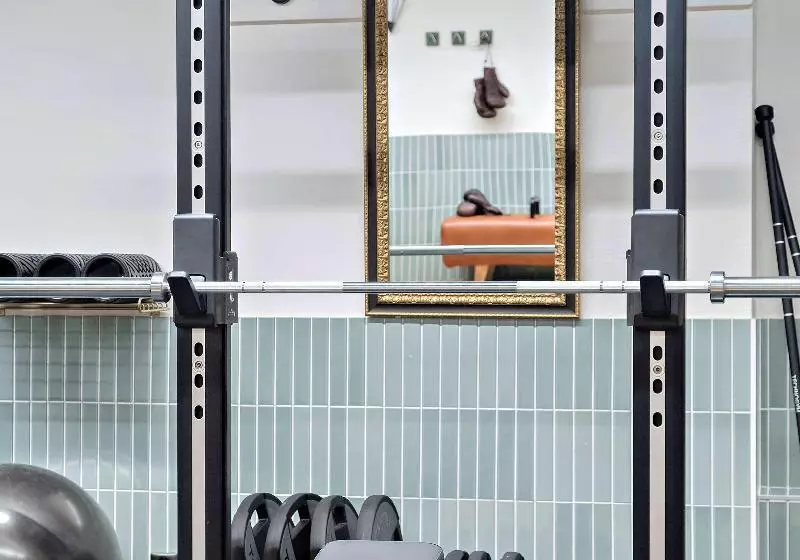 Hotelli Gio; Bw Signature Collection