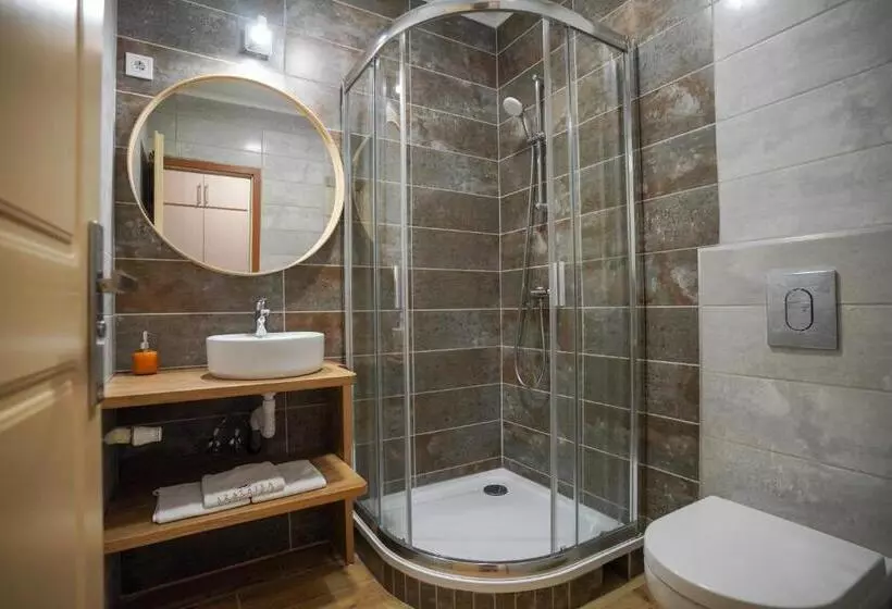 ホテル Szalajka Fogadó és étterem