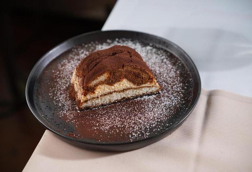 ホテル Szalajka Fogadó és étterem