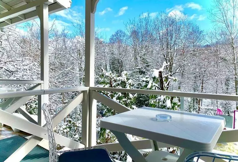 Kadifeli Konak Hotel & Bungalow