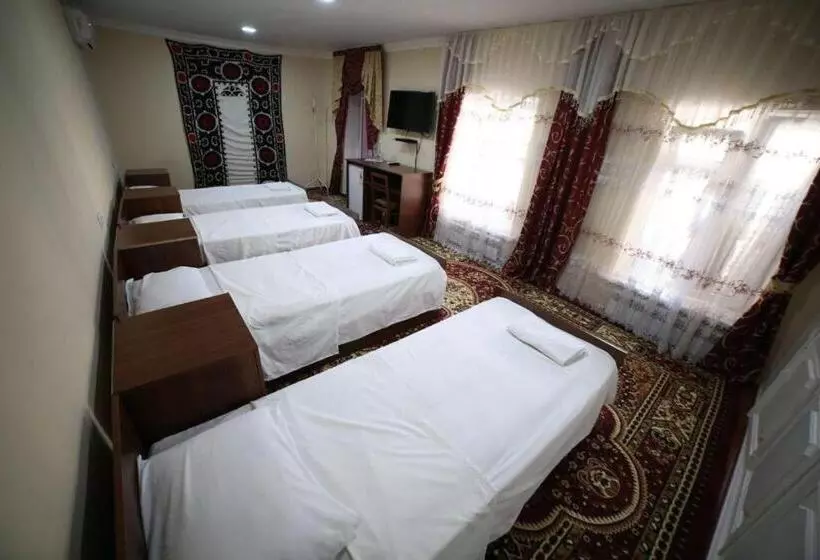Majatalo Guest House Firuza