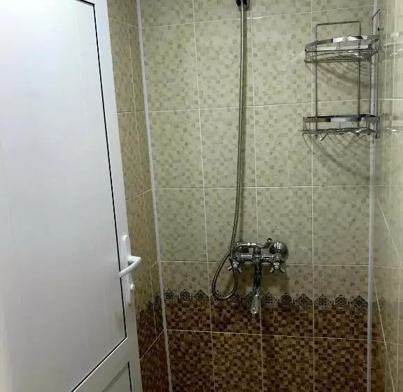 Majatalo Guest House Firuza