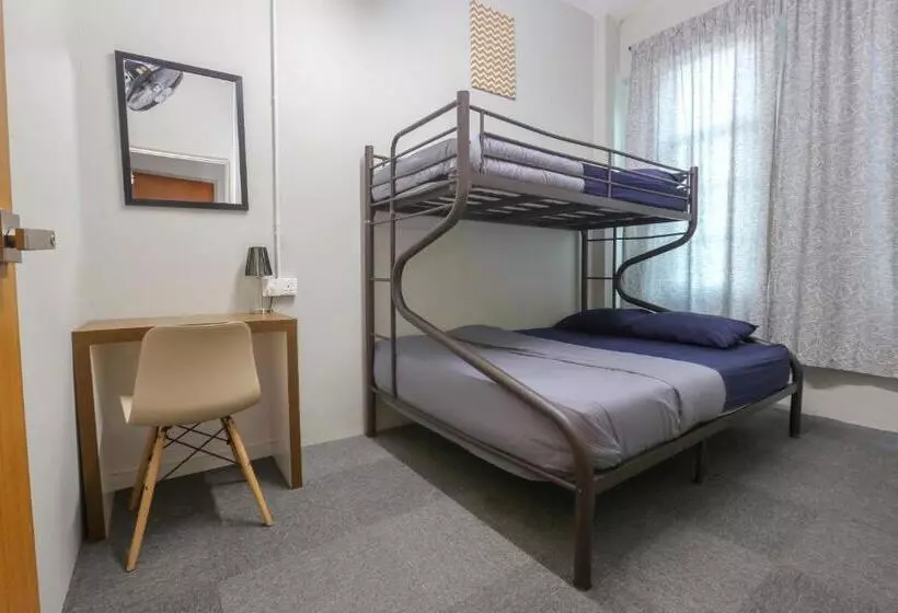 پانسیون Spot On 89751 Bed Station Guest House   Hostel