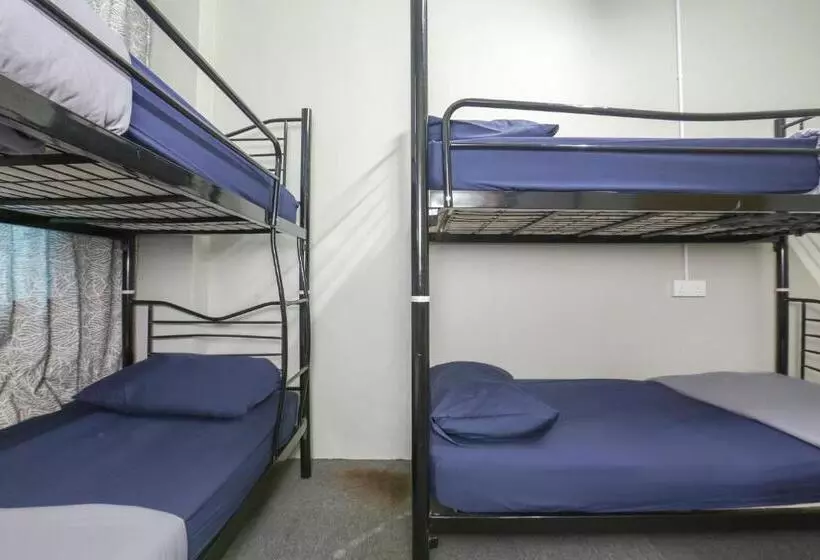 پانسیون Spot On 89751 Bed Station Guest House   Hostel