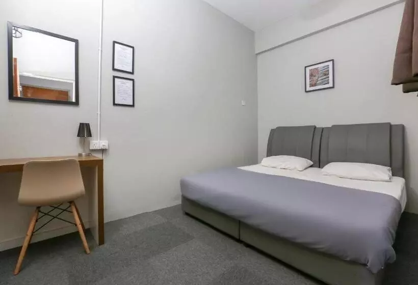 پانسیون Spot On 89751 Bed Station Guest House   Hostel