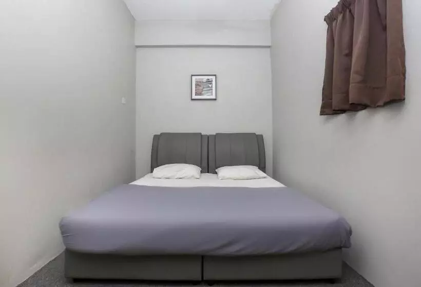 پانسیون Spot On 89751 Bed Station Guest House   Hostel