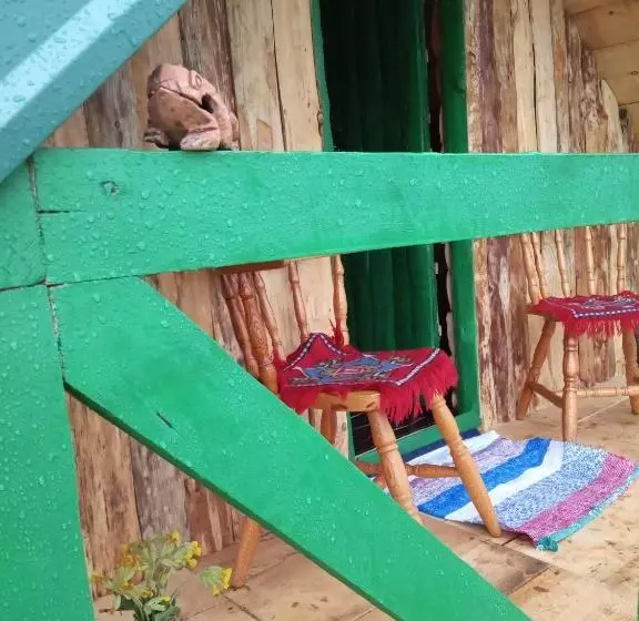 تختخواب و صبحانه Bungalovi Mijakovici