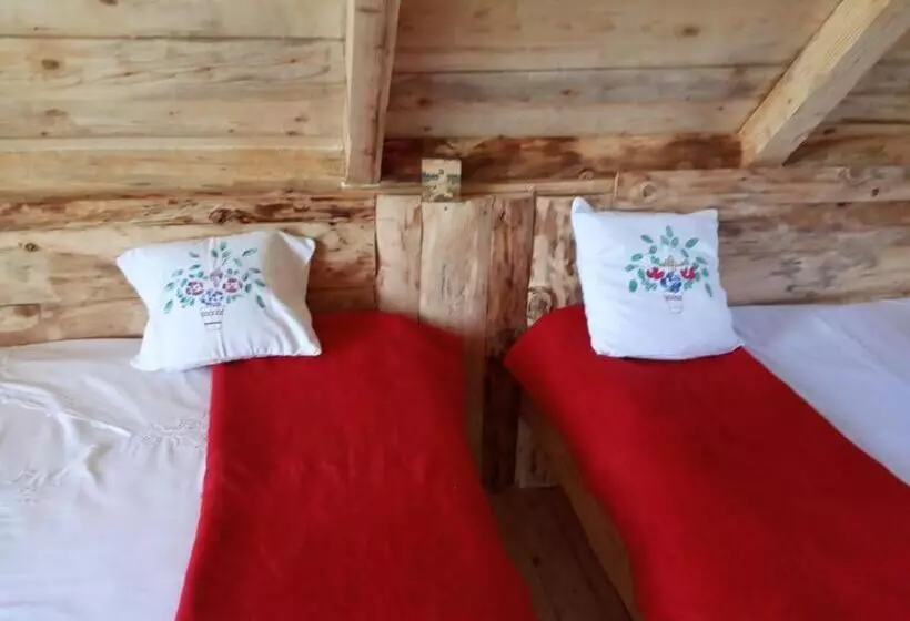 تختخواب و صبحانه Bungalovi Mijakovici