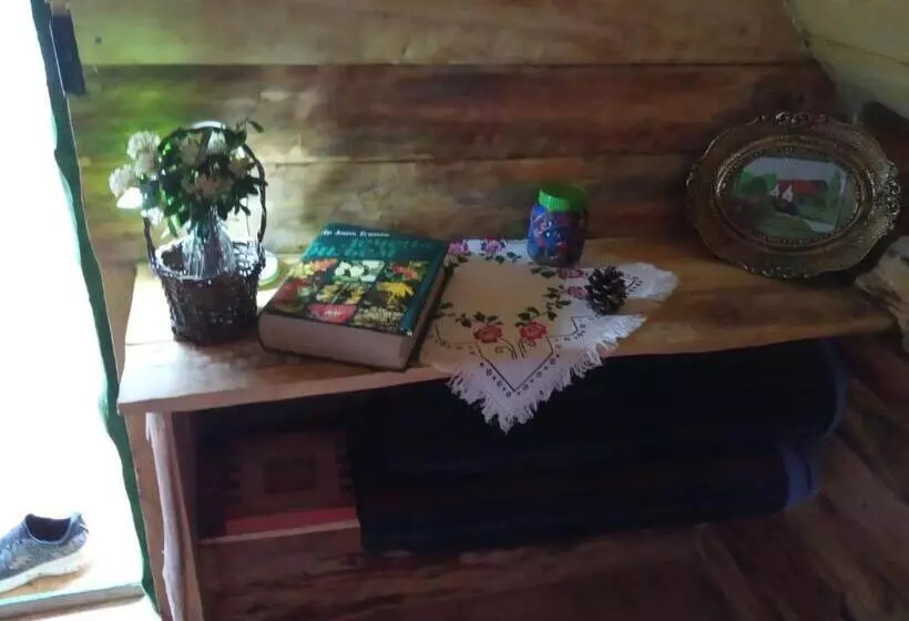 تختخواب و صبحانه Bungalovi Mijakovici