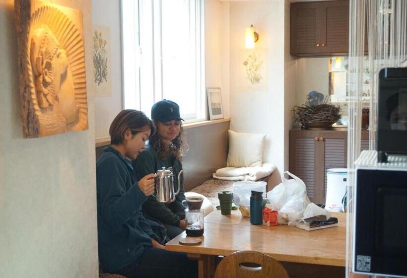 פנסיון Guest House Moshiripa