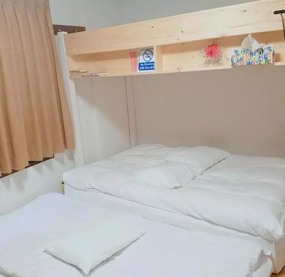 ペンション M S Kanazawa