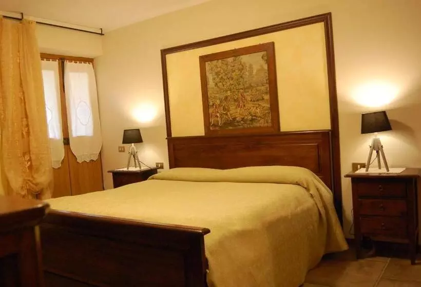 هتل Agriturismo Countryhouse Le Giare